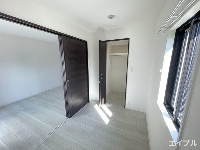 物件内観写真8　(居室)