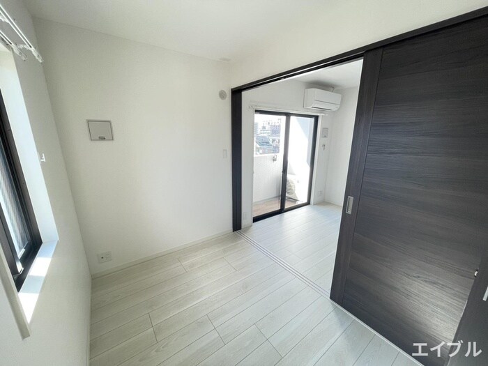 物件内観写真18　(居室)