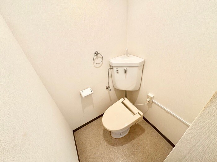 物件内観写真10　(トイレ)
