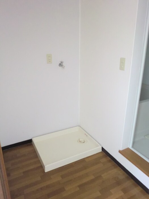 物件内観写真13　(洗面)