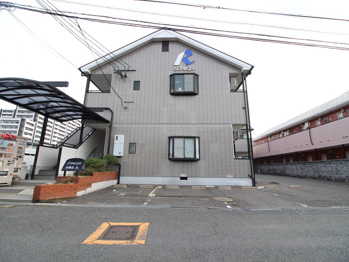 物件外観写真2　(外観写真)