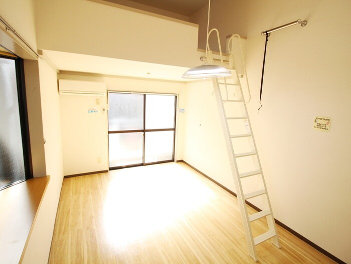 物件内観写真5　(居室)