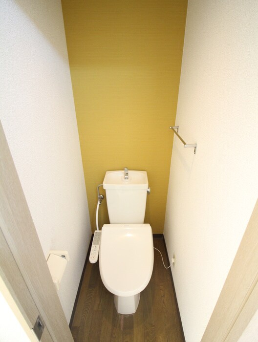 物件内観写真11　(トイレ)