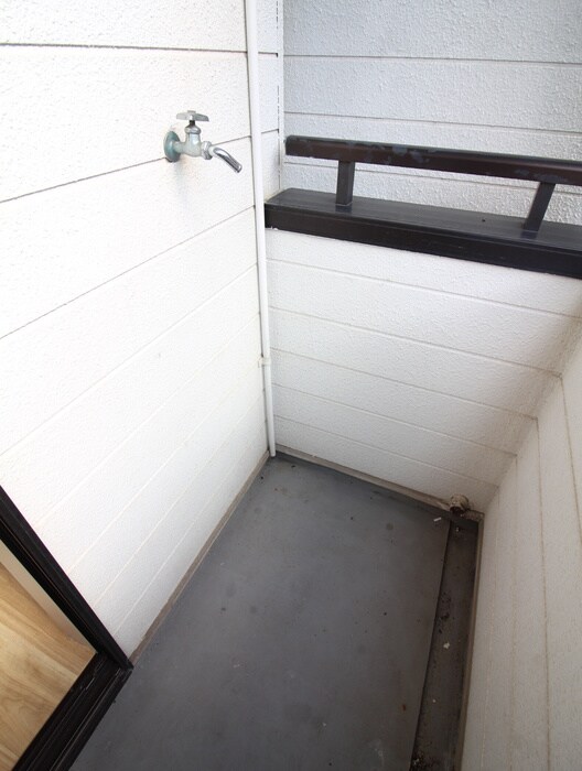 物件内観写真13　(洗濯機置場)