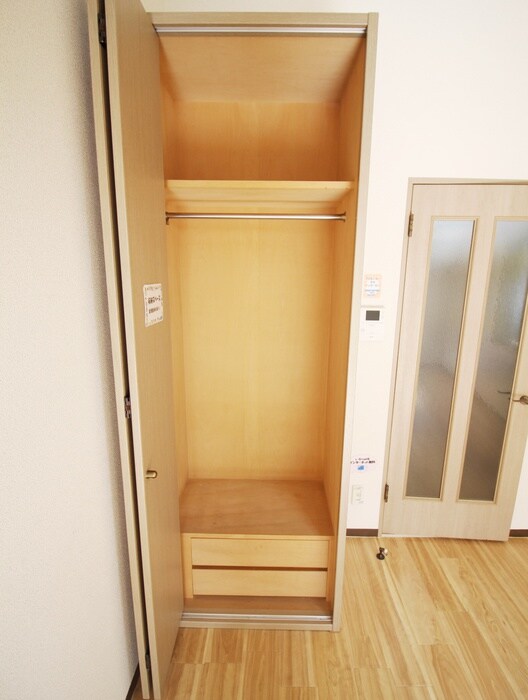 物件内観写真14　(収納)