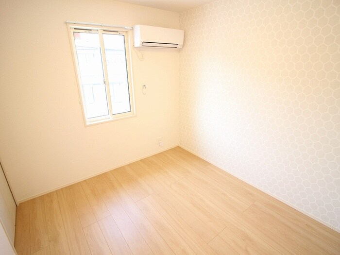 物件内観写真5　(居室)