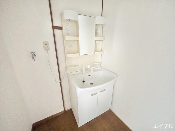 物件内観写真12　(洗面)