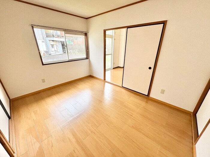 物件内観写真7　(居室)