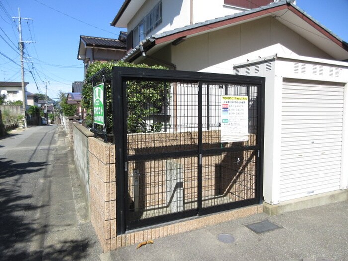 物件外観写真4　(建物設備)