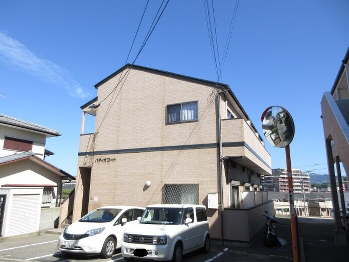 物件外観写真5　(駐車場)