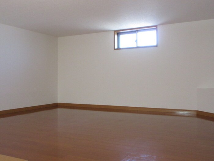 物件内観写真12　(ロフト)