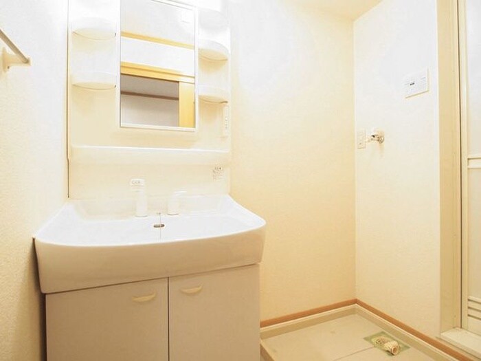 物件内観写真5　(洗面)