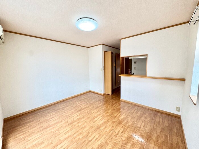 物件内観写真5　(居室)