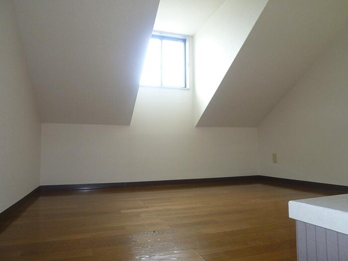 物件内観写真7　(居室)