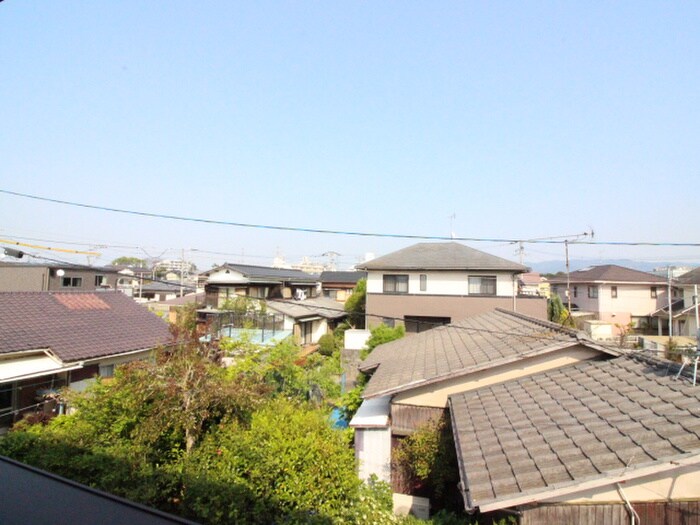 物件内観写真21　(室内からの展望)