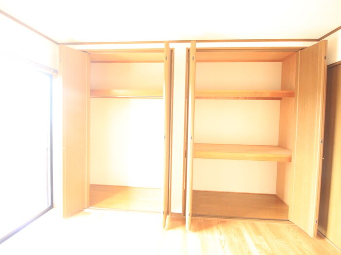 物件内観写真9　(収納)