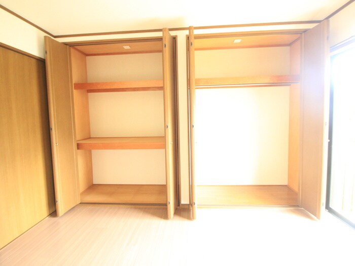 物件内観写真9　(収納)
