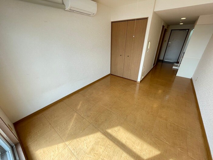 物件内観写真5　(居室)