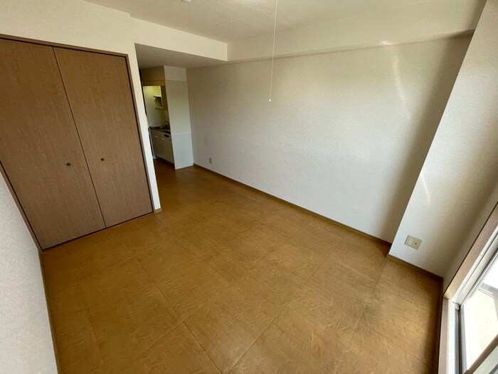 物件内観写真5　(居室)