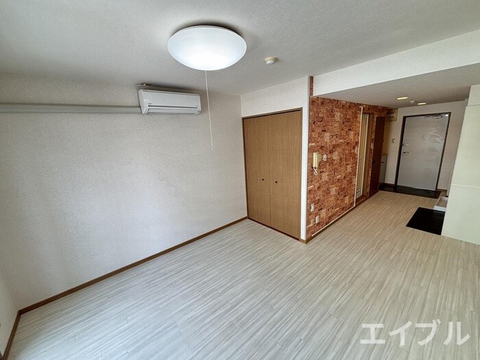 物件内観写真6　(居室)