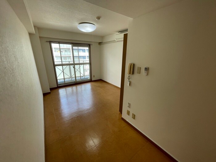 物件内観写真6　(居室)