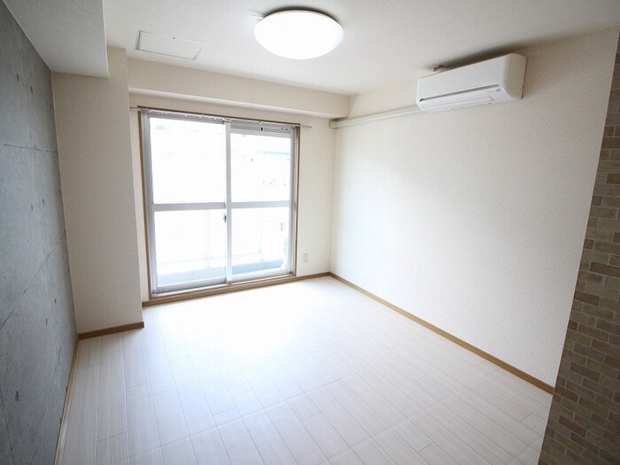 物件内観写真6　(居室)