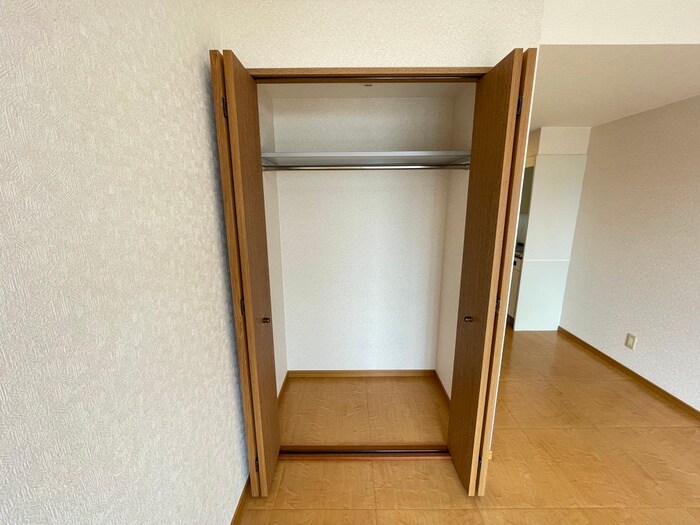 物件内観写真8　(収納)