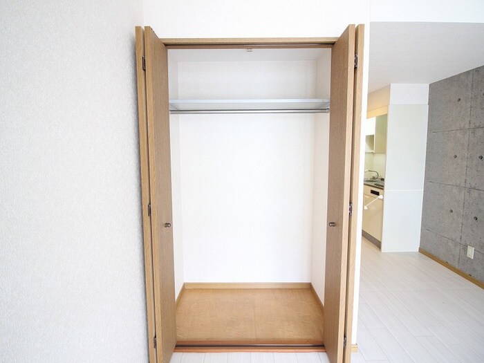 物件内観写真8　(収納)