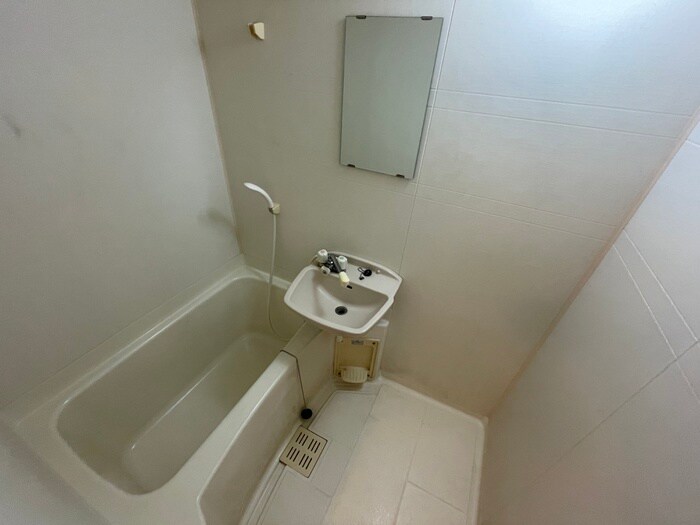 物件内観写真11　(バス／シャワールーム等)