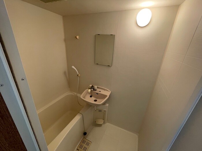 物件内観写真12　(バス／シャワールーム等)