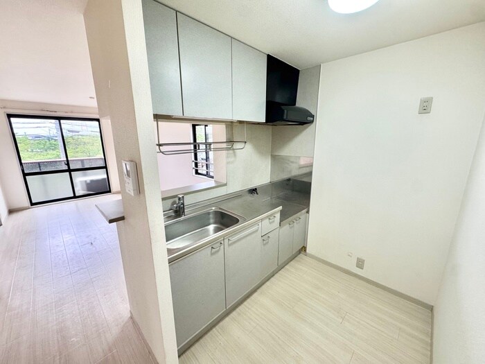 物件内観写真5　(キッチン)