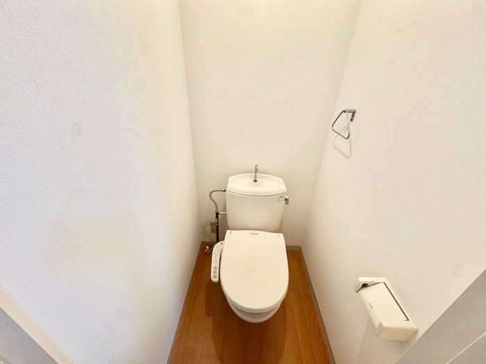 物件内観写真7　(トイレ)