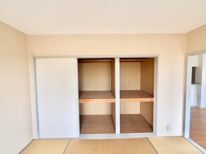 物件内観写真10　(収納)