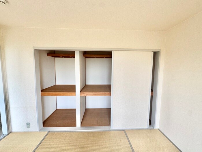 物件内観写真10　(収納)