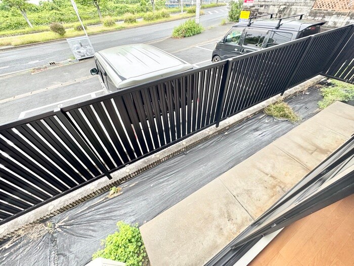 物件内観写真12　(ベランダ・バルコニー)