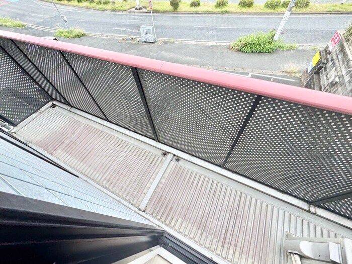 物件内観写真12　(ベランダ・バルコニー)