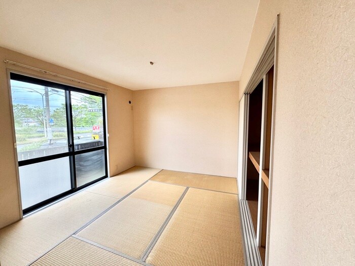 物件内観写真16　(内観写真)