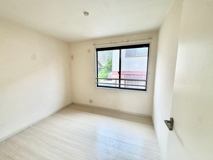 物件内観写真16　(内観写真)