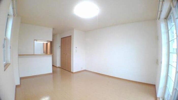 物件内観写真3　(居室)