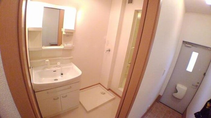 物件内観写真9　(洗面)