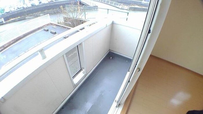 物件内観写真11　(ベランダ・バルコニー)