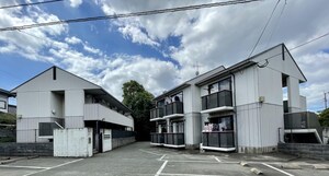 ウイステリア２ＡＢ外観写真