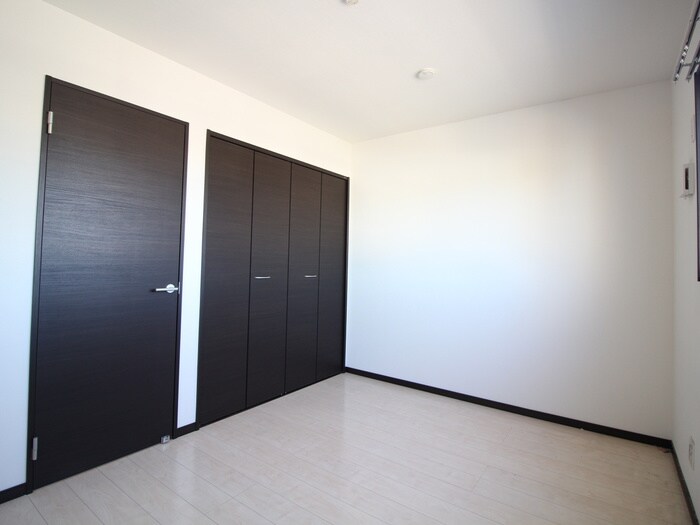 物件内観写真6　(居室)