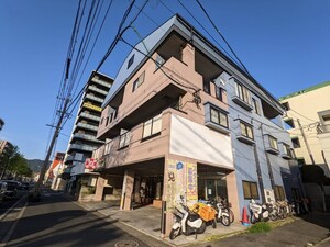 ＲＥＥＤ ＴＡＮＩＧＡＷＡ外観写真