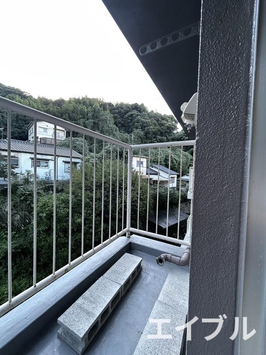 物件内観写真12　(洗濯機置場)