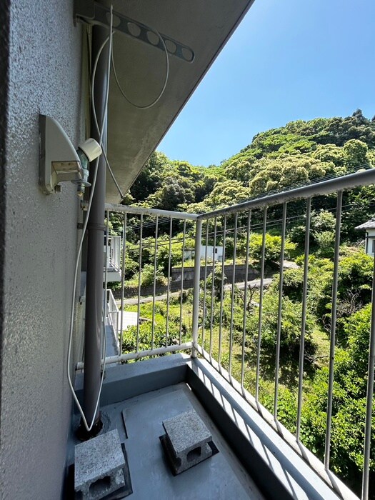 物件内観写真12　(洗濯機置場)