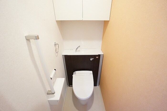 物件内観写真11　(トイレ)