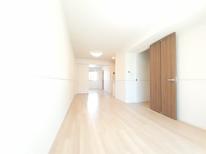 物件内観写真6　(居室)