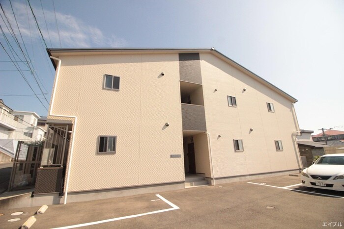 物件外観写真1　(外観写真)