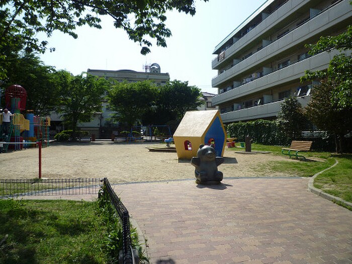 物件外観写真3　(周辺環境)